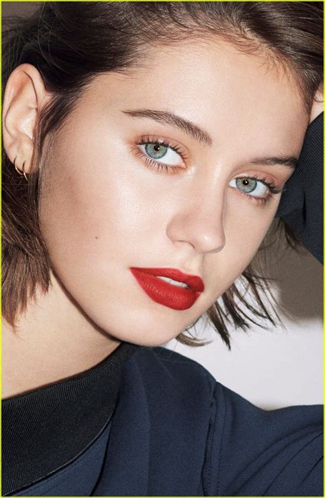 iris law makeup